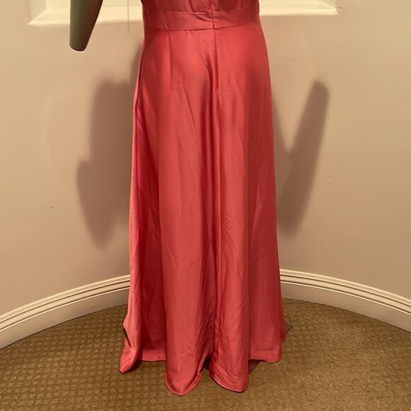 Tahari Arthur S. Levine Mock Neck Side Bow Tie Maxi Pink Dress Size 10 NWT - Picture 9 of 15